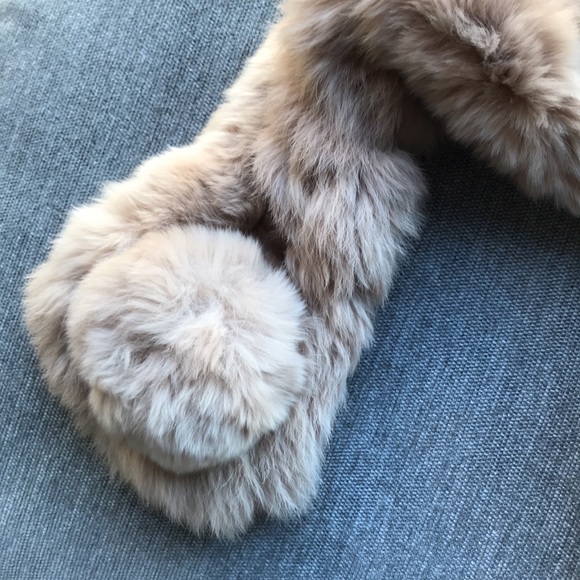 Beige mink scarf - Picture 2 of 10